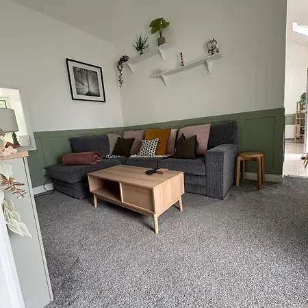 Apartment The At The Ballinadee Bus Cork